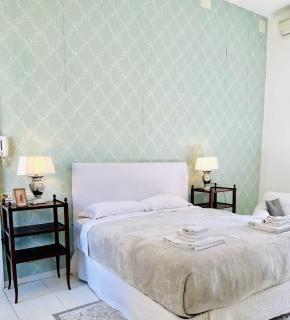 Wisteria Lodge by Veneto Villa - 1