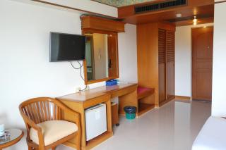 Grand Park Hotel - 8