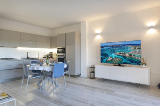 Sardinia Gold Luxury Apartment - Palau - 9