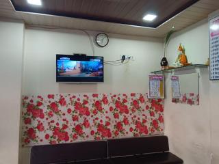 Samraj Lodge - Akalkot - 6