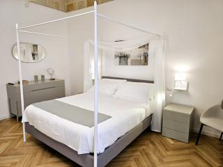 ApuliaLux - San Lorenzo Luxury Apartment con Jacuzzi in centro - Brindisi - 6