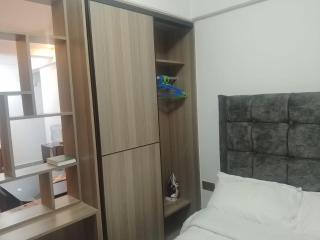 Sam's place - Nairobi - 1