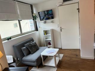 Fantastic located studio - Cannes - 3