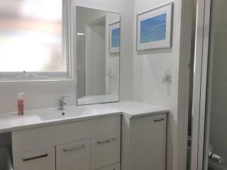 Rustic Rye Beach House! - 5