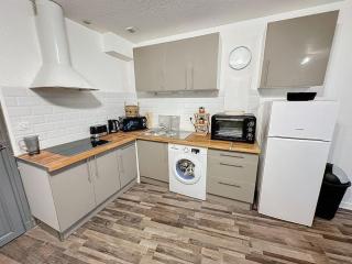 Cocon pèlerin romantique à Lourdes, appartement climatisé à 10 min Sanctuaire & gare - 2