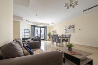 Frank Porter - Riah Towers - Dubai - 1