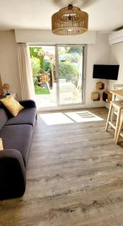 Magnifique Studio avec Piscine et Jardin - 7