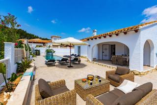 Villa Ancla Blanca by Abahana Villas - Casas de Torrat - 0