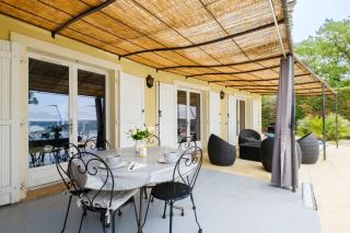 Maison avec Piscine - Tourrettes - 8