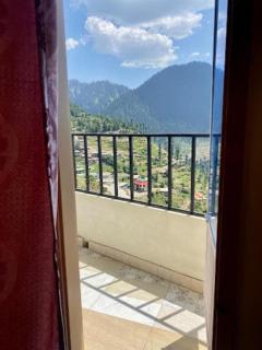 Sunshine Hotel & Restaurant - Malam Jabba - 6