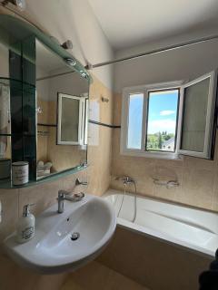 Litsa's Central Apartments - Agios Rokkos - 5