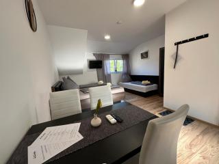 Apartmány & Vinařství Káňa - Přítluky - 4