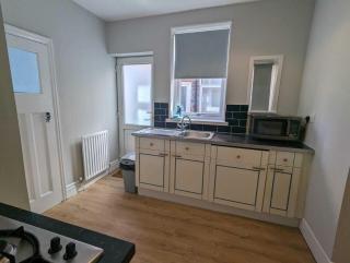 Newcastle Cosy two Bed - 4