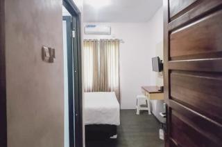 RedDoorz at Pantai Panjang Bengkulu 2 Citandui - Bengkulu - 5