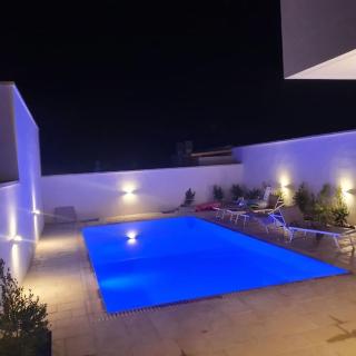 villa TRE CUORI con piscina privata Torre Lapillo - villaggio Boncore - Torre Lapillo - 0