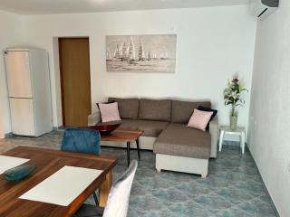 Apartmani Jasmin - Gornji Karin - 3