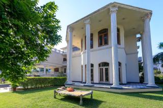 Krishnalaya Mansion by VEO - Part of StayVista - Jaipur - 9