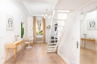 The Calypso - Quiet - New - Central - 0