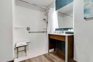 La Quinta by Wyndham Stephenville - Stephenville - 4
