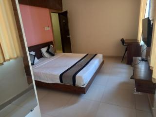 Hotel D9,Indore - Indore - 9