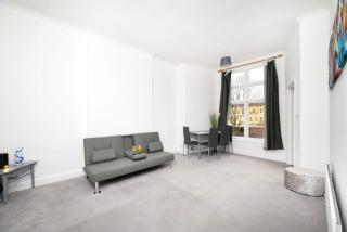 Spacious minimalist 1BR flat in London - Londra - 9