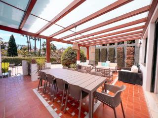 Gran villa con piscina cerca de Puerto Banús - Marbella - 4