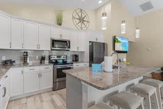 Welcome to 246 Delmar Ave - Vacation Rental home - Fort Myers Beach - 1