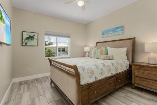 Welcome to 246 Delmar Ave - Vacation Rental home - 2