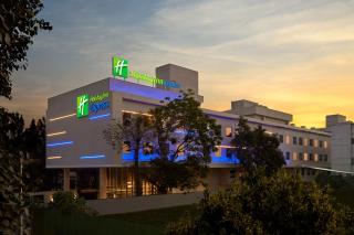 Holiday Inn Express Bengaluru Bommasandra by IHG - Bangalore - 7