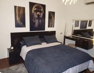 شقه مودرن مريحه مكيفه بها جميع الكماليات - Il Cairo - 8