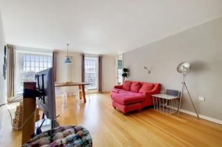 Greenwich Mill - Modern Comfort & Historic Charm - London - 9