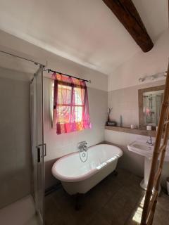 La Boissetane, maison provençale avec piscine et jardin, au pied du Luberon - Saint-Martin-de-Castillon - 6