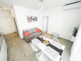 1 bedroom apartment 816 - Golem - 6