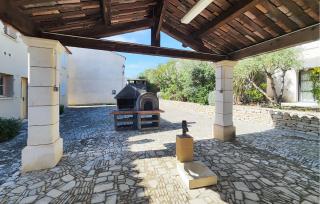 2 Bedroom Nice Home In Saint-Laurent-De-La-Ca - 3