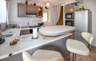 Awesome Home In Moustiers-Sainte-Marie - Moustiers-Sainte-Marie - 9