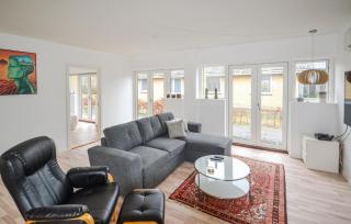 4 Bedroom Stunning Home In Glesborg - Glesborg - 9