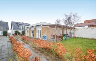 4 Bedroom Stunning Home In Glesborg - Glesborg - 4