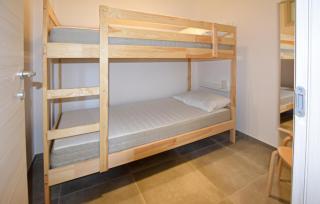 Awesome Apartment In Terre Roveresche - La Figurina - 7