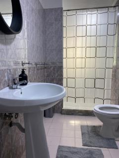 Ayso Inn Tirana 2 City Center - Tirana - 1