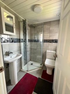 Double Room E13 - London - 1