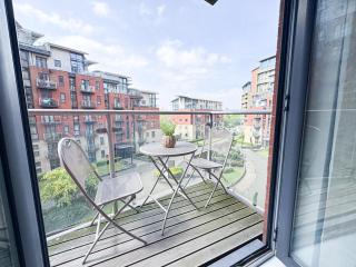 City Centre Flat - Business Stays - Free Parking - Leeds - 0