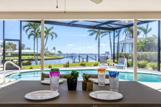 Amazing Water View with heated salt water pool - Villa Riverside - Roelens Vacations - Cape Coral - 9
