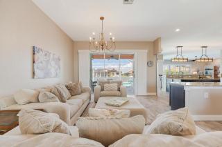 Pet Friendly Paradise - Villa Sea Star - Roelens Vacations - Cape Coral - 1