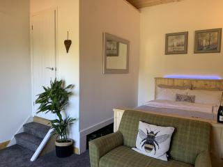 The Farm Barn - Shepshed - 1
