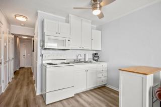 Myrtle Beach Resort A105 - 2