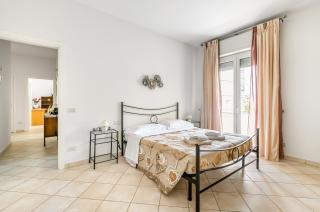 Florence Quiet and Cozy Apartment with Balcony - Firenze - 2