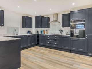 3 Bed in Rye 90766 - Rye - 6