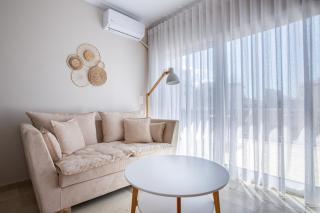 Selini - Topfloor apartment in historical Athens - 1