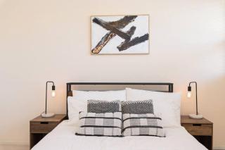 Character and Charm 3BR home with free wine - Adelaide - 2