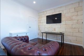 Lovely Beachside Largs Bay unit - free wine - Largs - 5